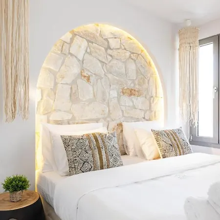 Amalthia Luxury Aparthotel 3*