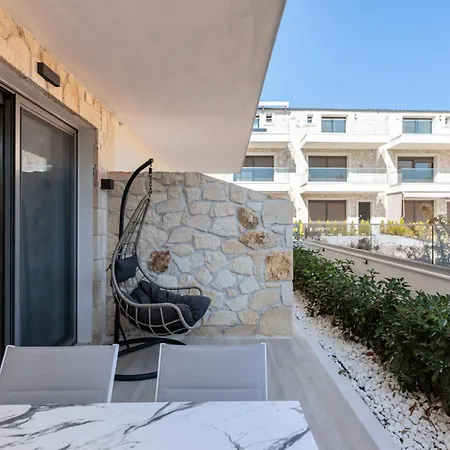 Amalthia Luxury Aparthotel