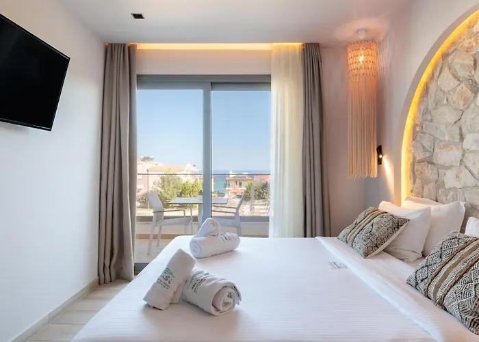Amalthia Luxury 3*