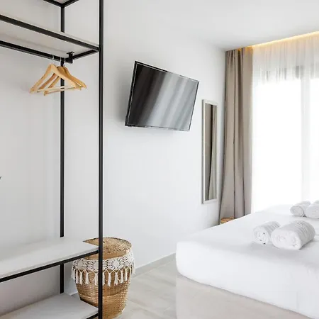 Amalthia Luxury 4*