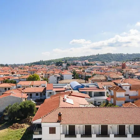 Amalthia Luxury Polychrono