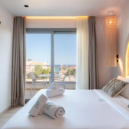 Amalthia Luxury *