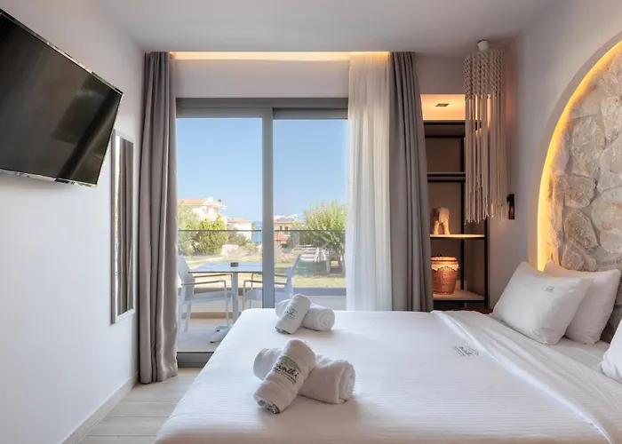 Amalthia Luxury 3*