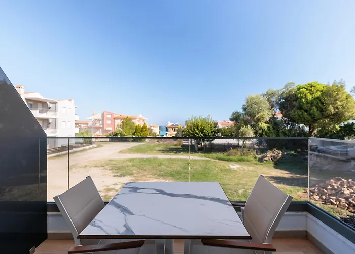 Amalthia Luxury Polychrono