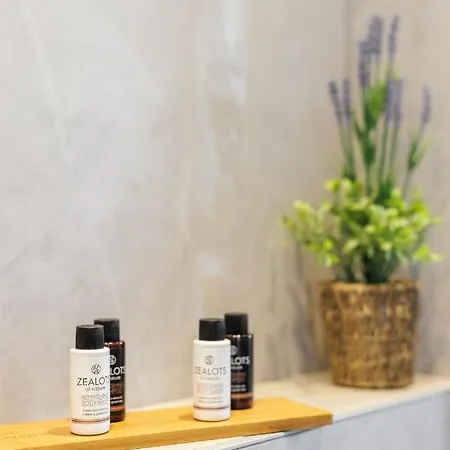 شقة فندقية Amalthia Luxury 3*