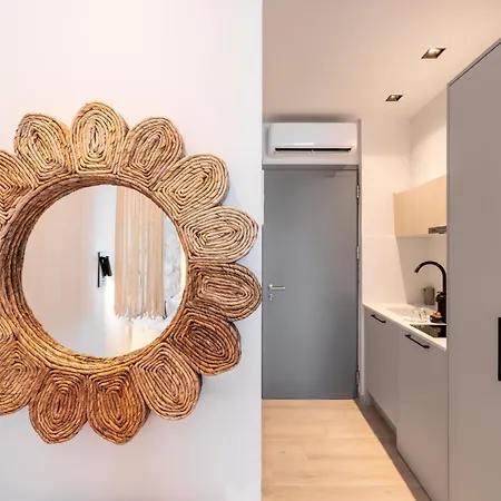 Amalthia Luxury 3* بوليخرونو