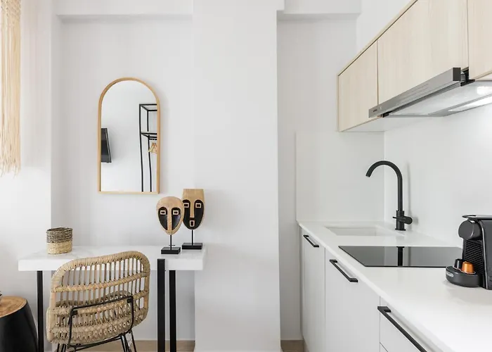 Amalthia Luxury 3* Polychrono